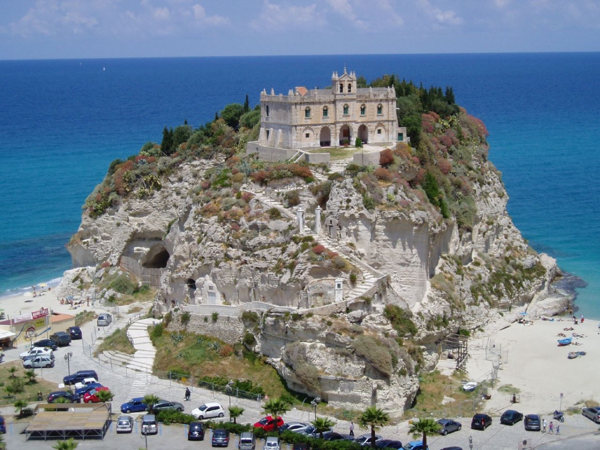 Costa degli Dei: da Tropea a Pizzo Calabro 