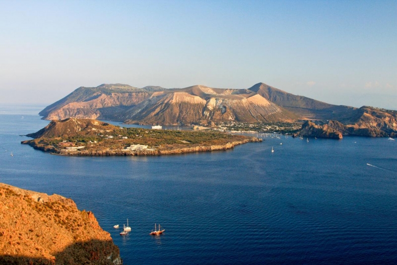 Tour Arcipelago delle Isole Eolie 